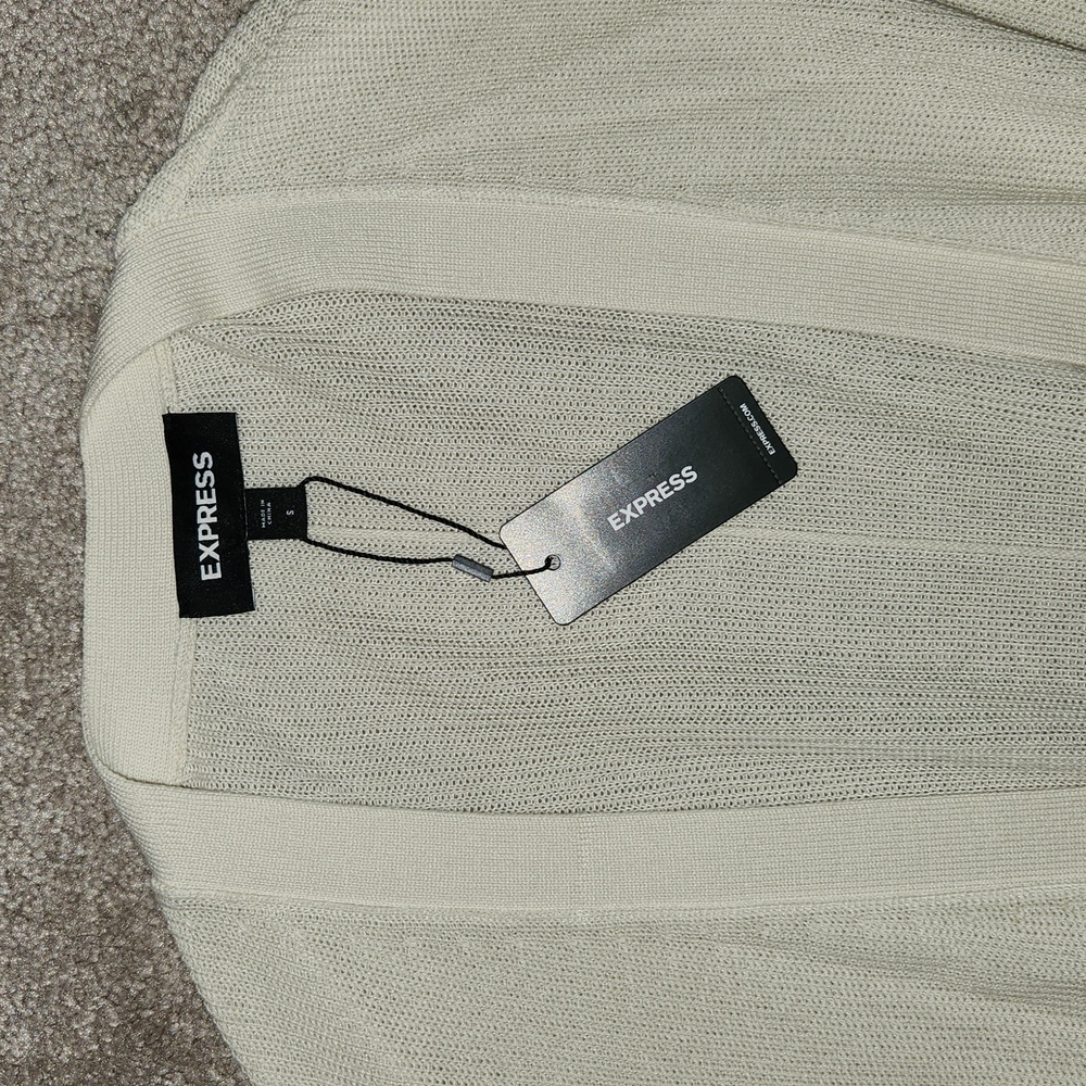 Express Cardigan - Picture 3 of 6